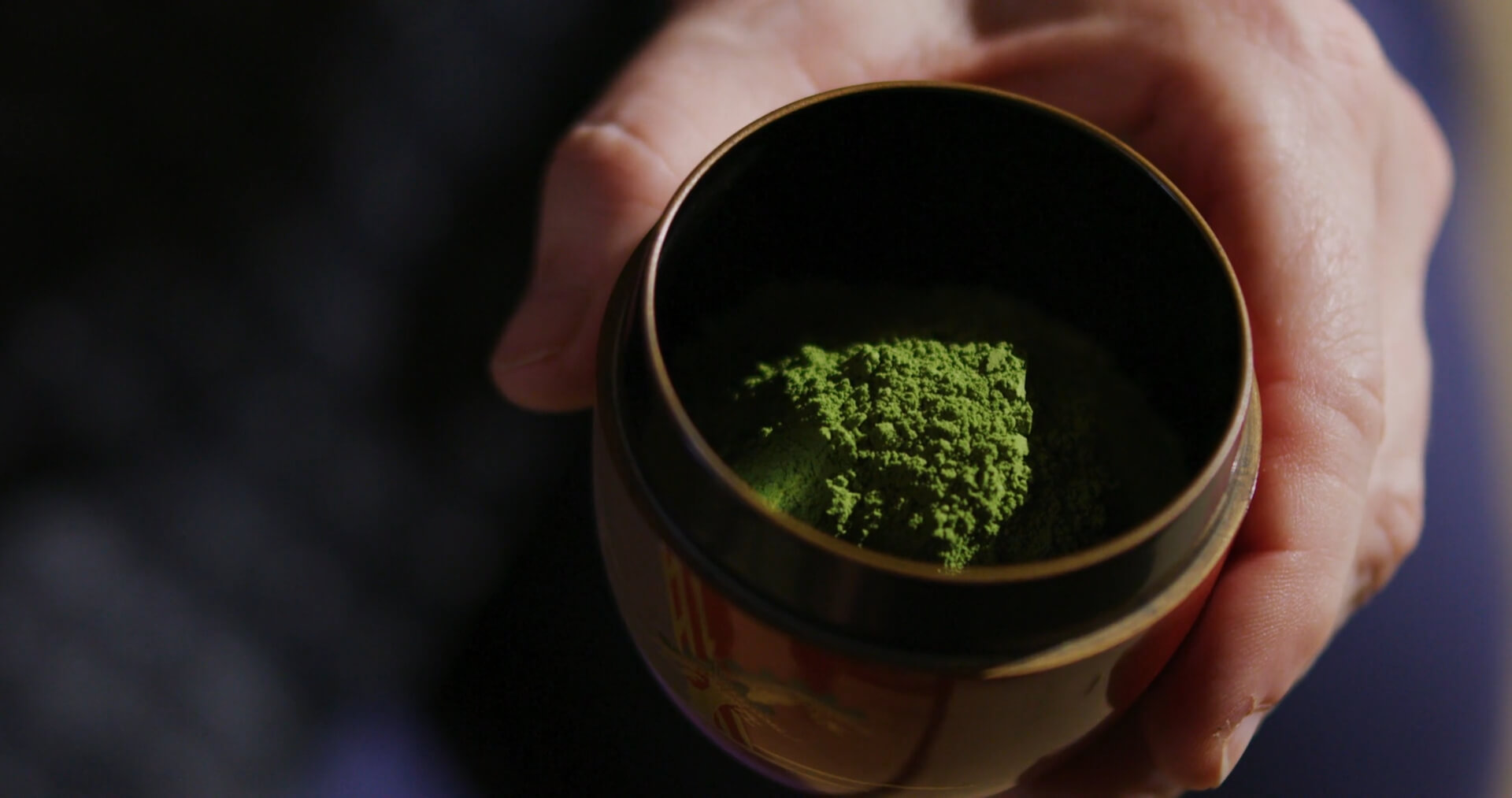 Matcha, powdered green tea that is good for heart health